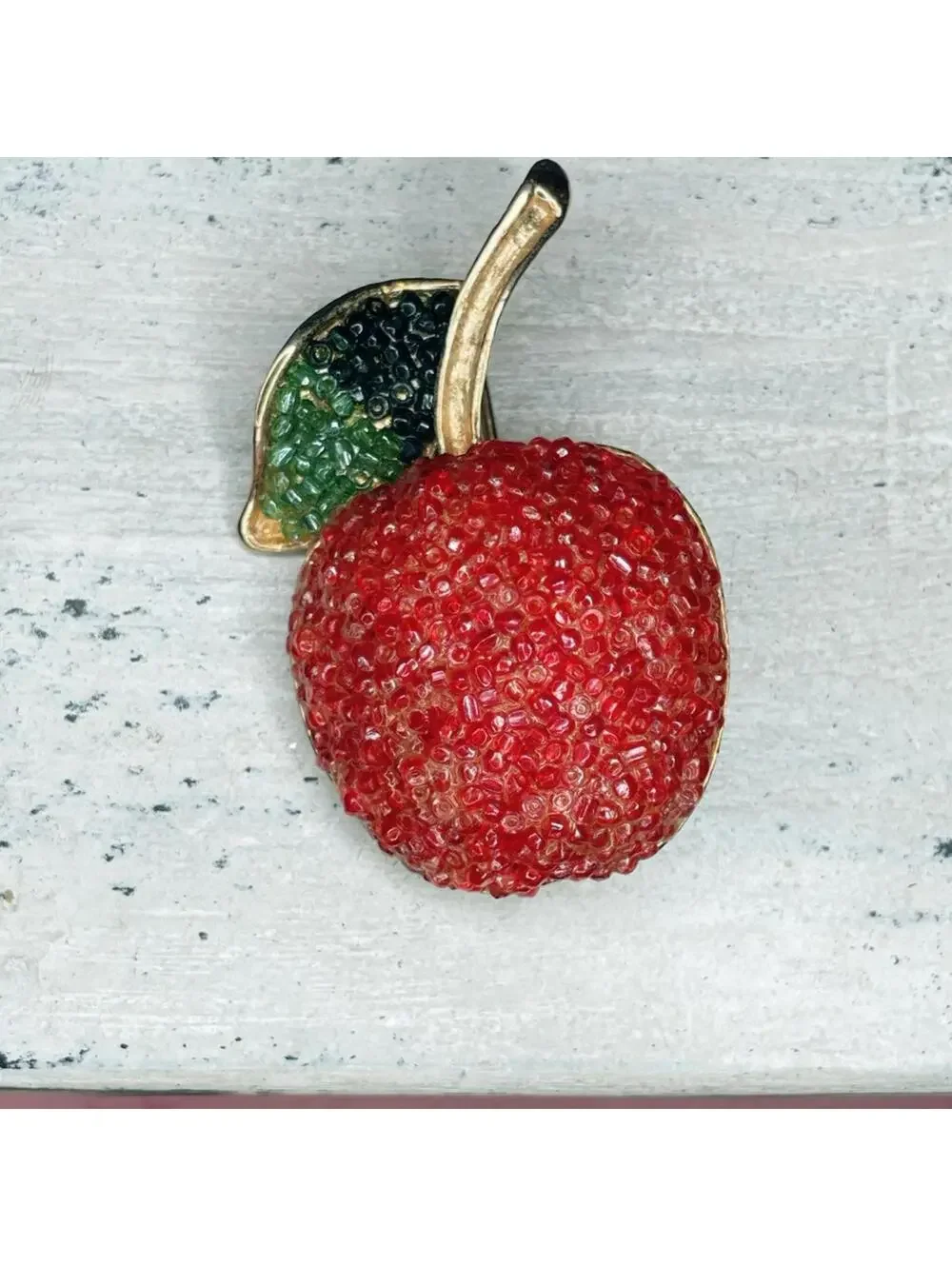 285. Vintage Glass Seed Beads Fruit Teacher’s Gift Red Beaded Apple Brooch